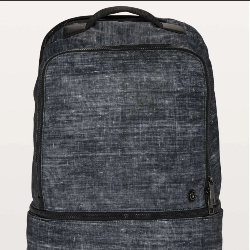 lululemon athletica Black Backpack - 24L